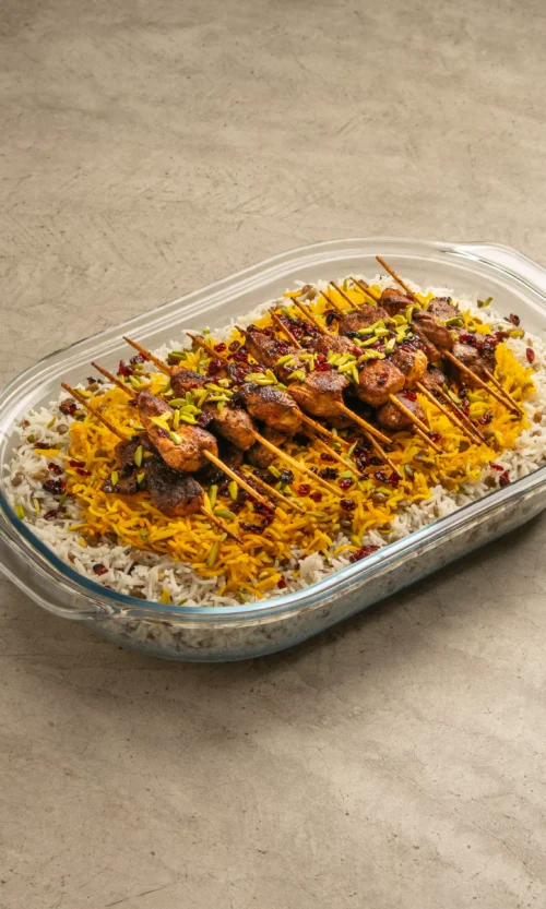 أرز إيراني بالدجاج والزرشك - Persian Rice with Chicken & Barberries